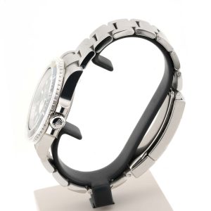 Esplora la raffinata collezione di orologi di lusso di Baraka Srl, situata nel cuore di Milano, in Piazza Missori 3. Con un'ampia selezione di orologi esclusivi, il nostro showroom rappresenta l'eleganza e la maestria orologiaia. Scopri i modelli unici e senza tempo, perfetti per chi cerca l'eccellenza in ogni dettaglio. Baraka Srl, un punto di riferimento per gli appassionati di orologi di alta classe, ti aspetta a Milano.