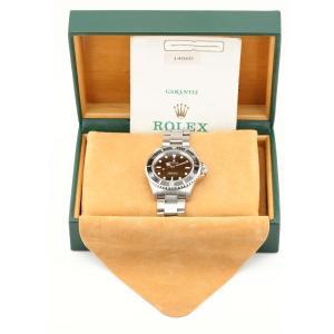 Esplora la raffinata collezione di orologi di lusso di Baraka Srl, situata nel cuore di Milano, in Piazza Missori 3. Con un'ampia selezione di orologi esclusivi, il nostro showroom rappresenta l'eleganza e la maestria orologiaia. Scopri i modelli unici e senza tempo, perfetti per chi cerca l'eccellenza in ogni dettaglio. Baraka Srl, un punto di riferimento per gli appassionati di orologi di alta classe, ti aspetta a Milano.