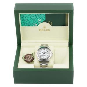 Esplora la raffinata collezione di orologi di lusso di Baraka Srl, situata nel cuore di Milano, in Piazza Missori 3. Con un'ampia selezione di orologi esclusivi, il nostro showroom rappresenta l'eleganza e la maestria orologiaia. Scopri i modelli unici e senza tempo, perfetti per chi cerca l'eccellenza in ogni dettaglio. Baraka Srl, un punto di riferimento per gli appassionati di orologi di alta classe, ti aspetta a Milano.