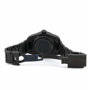 Esplora la raffinata collezione di orologi di lusso di Baraka Srl, situata nel cuore di Milano, in Piazza Missori 3. Con un'ampia selezione di orologi esclusivi, il nostro showroom rappresenta l'eleganza e la maestria orologiaia. Scopri i modelli unici e senza tempo, perfetti per chi cerca l'eccellenza in ogni dettaglio. Baraka Srl, un punto di riferimento per gli appassionati di orologi di alta classe, ti aspetta a Milano.