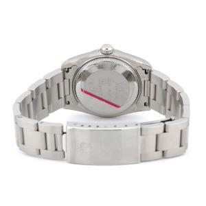 Esplora la raffinata collezione di orologi di lusso di Baraka Srl, situata nel cuore di Milano, in Piazza Missori 3. Con un'ampia selezione di orologi esclusivi, il nostro showroom rappresenta l'eleganza e la maestria orologiaia. Scopri i modelli unici e senza tempo, perfetti per chi cerca l'eccellenza in ogni dettaglio. Baraka Srl, un punto di riferimento per gli appassionati di orologi di alta classe, ti aspetta a Milano.