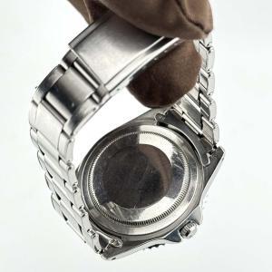 Esplora la raffinata collezione di orologi di lusso di Baraka Srl, situata nel cuore di Milano, in Piazza Missori 3. Con un'ampia selezione di orologi esclusivi, il nostro showroom rappresenta l'eleganza e la maestria orologiaia. Scopri i modelli unici e senza tempo, perfetti per chi cerca l'eccellenza in ogni dettaglio. Baraka Srl, un punto di riferimento per gli appassionati di orologi di alta classe, ti aspetta a Milano.