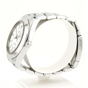 Esplora la raffinata collezione di orologi di lusso di Baraka Srl, situata nel cuore di Milano, in Piazza Missori 3. Con un'ampia selezione di orologi esclusivi, il nostro showroom rappresenta l'eleganza e la maestria orologiaia. Scopri i modelli unici e senza tempo, perfetti per chi cerca l'eccellenza in ogni dettaglio. Baraka Srl, un punto di riferimento per gli appassionati di orologi di alta classe, ti aspetta a Milano.