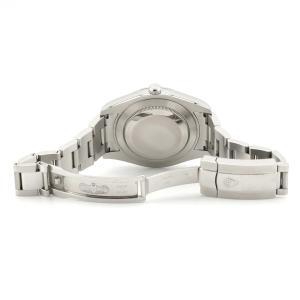 Esplora la raffinata collezione di orologi di lusso di Baraka Srl, situata nel cuore di Milano, in Piazza Missori 3. Con un'ampia selezione di orologi esclusivi, il nostro showroom rappresenta l'eleganza e la maestria orologiaia. Scopri i modelli unici e senza tempo, perfetti per chi cerca l'eccellenza in ogni dettaglio. Baraka Srl, un punto di riferimento per gli appassionati di orologi di alta classe, ti aspetta a Milano.