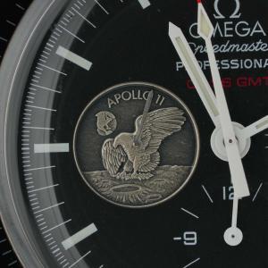 Esplora la raffinata collezione di orologi di lusso di Baraka Srl, situata nel cuore di Milano, in Piazza Missori 3. Con un'ampia selezione di orologi esclusivi, il nostro showroom rappresenta l'eleganza e la maestria orologiaia. Scopri i modelli unici e senza tempo, perfetti per chi cerca l'eccellenza in ogni dettaglio. Baraka Srl, un punto di riferimento per gli appassionati di orologi di alta classe, ti aspetta a Milano.