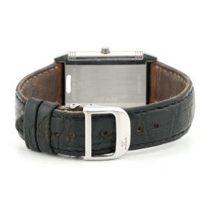 Esplora la raffinata collezione di orologi di lusso di Baraka Srl, situata nel cuore di Milano, in Piazza Missori 3. Con un'ampia selezione di orologi esclusivi, il nostro showroom rappresenta l'eleganza e la maestria orologiaia. Scopri i modelli unici e senza tempo, perfetti per chi cerca l'eccellenza in ogni dettaglio. Baraka Srl, un punto di riferimento per gli appassionati di orologi di alta classe, ti aspetta a Milano.