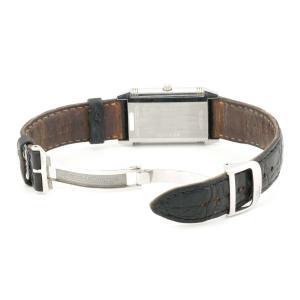 Esplora la raffinata collezione di orologi di lusso di Baraka Srl, situata nel cuore di Milano, in Piazza Missori 3. Con un'ampia selezione di orologi esclusivi, il nostro showroom rappresenta l'eleganza e la maestria orologiaia. Scopri i modelli unici e senza tempo, perfetti per chi cerca l'eccellenza in ogni dettaglio. Baraka Srl, un punto di riferimento per gli appassionati di orologi di alta classe, ti aspetta a Milano.