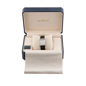 Esplora la raffinata collezione di orologi di lusso di Baraka Srl, situata nel cuore di Milano, in Piazza Missori 3. Con un'ampia selezione di orologi esclusivi, il nostro showroom rappresenta l'eleganza e la maestria orologiaia. Scopri i modelli unici e senza tempo, perfetti per chi cerca l'eccellenza in ogni dettaglio. Baraka Srl, un punto di riferimento per gli appassionati di orologi di alta classe, ti aspetta a Milano.