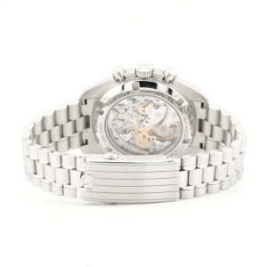 Esplora la raffinata collezione di orologi di lusso di Baraka Srl, situata nel cuore di Milano, in Piazza Missori 3. Con un'ampia selezione di orologi esclusivi, il nostro showroom rappresenta l'eleganza e la maestria orologiaia. Scopri i modelli unici e senza tempo, perfetti per chi cerca l'eccellenza in ogni dettaglio. Baraka Srl, un punto di riferimento per gli appassionati di orologi di alta classe, ti aspetta a Milano.