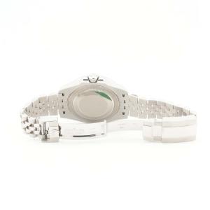 Esplora la raffinata collezione di orologi di lusso di Baraka Srl, situata nel cuore di Milano, in Piazza Missori 3. Con un'ampia selezione di orologi esclusivi, il nostro showroom rappresenta l'eleganza e la maestria orologiaia. Scopri i modelli unici e senza tempo, perfetti per chi cerca l'eccellenza in ogni dettaglio. Baraka Srl, un punto di riferimento per gli appassionati di orologi di alta classe, ti aspetta a Milano.