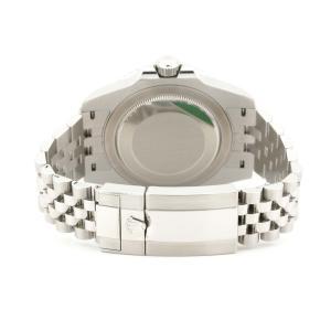 Esplora la raffinata collezione di orologi di lusso di Baraka Srl, situata nel cuore di Milano, in Piazza Missori 3. Con un'ampia selezione di orologi esclusivi, il nostro showroom rappresenta l'eleganza e la maestria orologiaia. Scopri i modelli unici e senza tempo, perfetti per chi cerca l'eccellenza in ogni dettaglio. Baraka Srl, un punto di riferimento per gli appassionati di orologi di alta classe, ti aspetta a Milano.