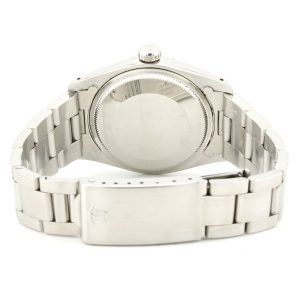 Esplora la raffinata collezione di orologi di lusso di Baraka Srl, situata nel cuore di Milano, in Piazza Missori 3. Con un'ampia selezione di orologi esclusivi, il nostro showroom rappresenta l'eleganza e la maestria orologiaia. Scopri i modelli unici e senza tempo, perfetti per chi cerca l'eccellenza in ogni dettaglio. Baraka Srl, un punto di riferimento per gli appassionati di orologi di alta classe, ti aspetta a Milano.