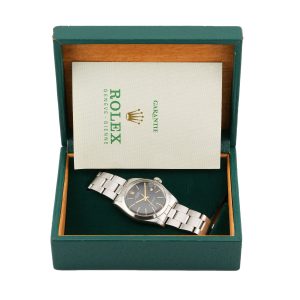 Esplora la raffinata collezione di orologi di lusso di Baraka Srl, situata nel cuore di Milano, in Piazza Missori 3. Con un'ampia selezione di orologi esclusivi, il nostro showroom rappresenta l'eleganza e la maestria orologiaia. Scopri i modelli unici e senza tempo, perfetti per chi cerca l'eccellenza in ogni dettaglio. Baraka Srl, un punto di riferimento per gli appassionati di orologi di alta classe, ti aspetta a Milano.