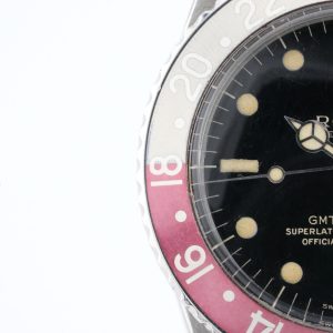 Esplora la raffinata collezione di orologi di lusso di Baraka Srl, situata nel cuore di Milano, in Piazza Missori 3. Con un'ampia selezione di orologi esclusivi, il nostro showroom rappresenta l'eleganza e la maestria orologiaia. Scopri i modelli unici e senza tempo, perfetti per chi cerca l'eccellenza in ogni dettaglio. Baraka Srl, un punto di riferimento per gli appassionati di orologi di alta classe, ti aspetta a Milano.