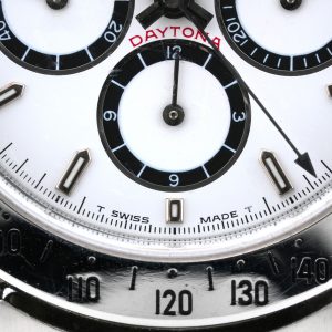 Esplora la raffinata collezione di orologi di lusso di Baraka Srl, situata nel cuore di Milano, in Piazza Missori 3. Con un'ampia selezione di orologi esclusivi, il nostro showroom rappresenta l'eleganza e la maestria orologiaia. Scopri i modelli unici e senza tempo, perfetti per chi cerca l'eccellenza in ogni dettaglio. Baraka Srl, un punto di riferimento per gli appassionati di orologi di alta classe, ti aspetta a Milano.