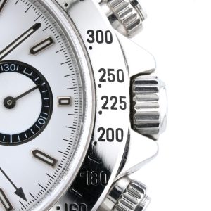 Esplora la raffinata collezione di orologi di lusso di Baraka Srl, situata nel cuore di Milano, in Piazza Missori 3. Con un'ampia selezione di orologi esclusivi, il nostro showroom rappresenta l'eleganza e la maestria orologiaia. Scopri i modelli unici e senza tempo, perfetti per chi cerca l'eccellenza in ogni dettaglio. Baraka Srl, un punto di riferimento per gli appassionati di orologi di alta classe, ti aspetta a Milano.