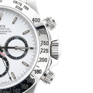 Esplora la raffinata collezione di orologi di lusso di Baraka Srl, situata nel cuore di Milano, in Piazza Missori 3. Con un'ampia selezione di orologi esclusivi, il nostro showroom rappresenta l'eleganza e la maestria orologiaia. Scopri i modelli unici e senza tempo, perfetti per chi cerca l'eccellenza in ogni dettaglio. Baraka Srl, un punto di riferimento per gli appassionati di orologi di alta classe, ti aspetta a Milano.