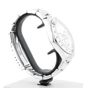 Esplora la raffinata collezione di orologi di lusso di Baraka Srl, situata nel cuore di Milano, in Piazza Missori 3. Con un'ampia selezione di orologi esclusivi, il nostro showroom rappresenta l'eleganza e la maestria orologiaia. Scopri i modelli unici e senza tempo, perfetti per chi cerca l'eccellenza in ogni dettaglio. Baraka Srl, un punto di riferimento per gli appassionati di orologi di alta classe, ti aspetta a Milano.