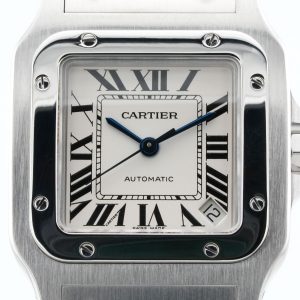 Esplora la raffinata collezione di orologi di lusso di Baraka Srl, situata nel cuore di Milano, in Piazza Missori 3. Con un'ampia selezione di orologi esclusivi, il nostro showroom rappresenta l'eleganza e la maestria orologiaia. Scopri i modelli unici e senza tempo, perfetti per chi cerca l'eccellenza in ogni dettaglio. Baraka Srl, un punto di riferimento per gli appassionati di orologi di alta classe, ti aspetta a Milano.