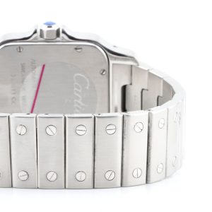 Esplora la raffinata collezione di orologi di lusso di Baraka Srl, situata nel cuore di Milano, in Piazza Missori 3. Con un'ampia selezione di orologi esclusivi, il nostro showroom rappresenta l'eleganza e la maestria orologiaia. Scopri i modelli unici e senza tempo, perfetti per chi cerca l'eccellenza in ogni dettaglio. Baraka Srl, un punto di riferimento per gli appassionati di orologi di alta classe, ti aspetta a Milano.